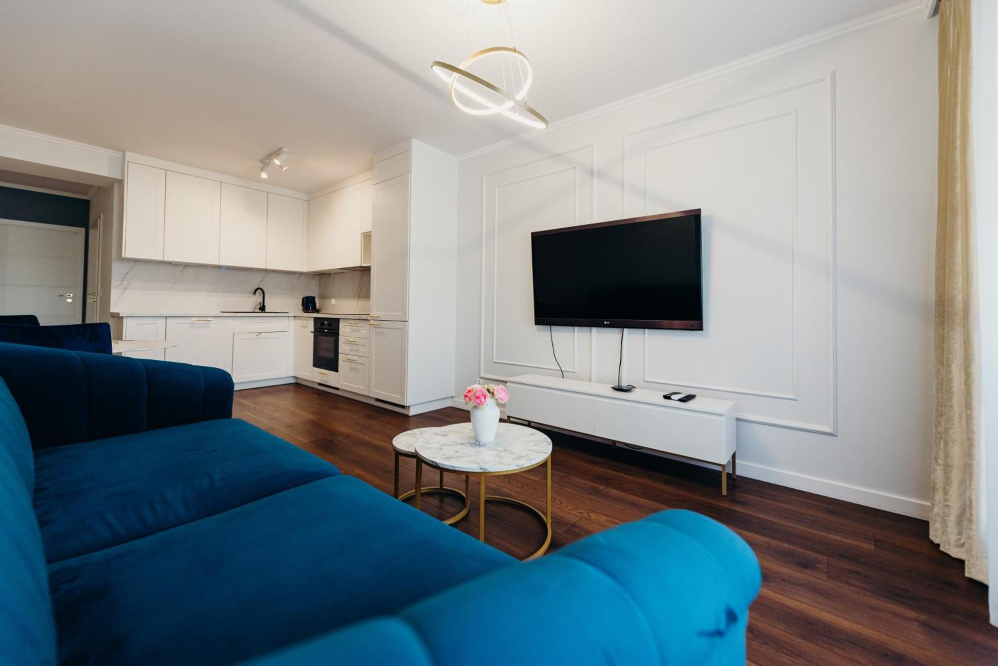 3 Bedrooms Premium Bella Blue For 8 Guests With Ac And Free Out Side Parking Rzeszow Exterior photo